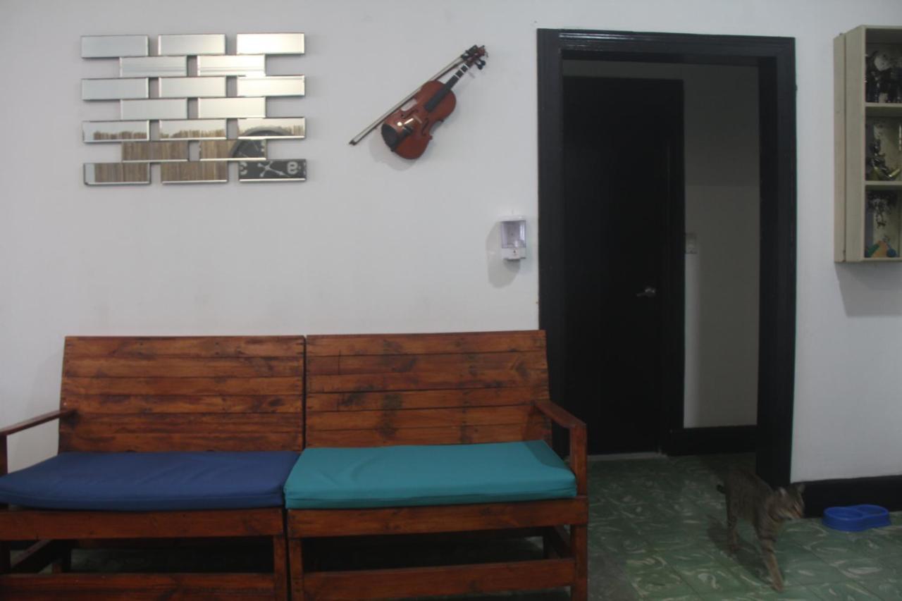 Eden'S Garden Hostel Panamá Esterno foto