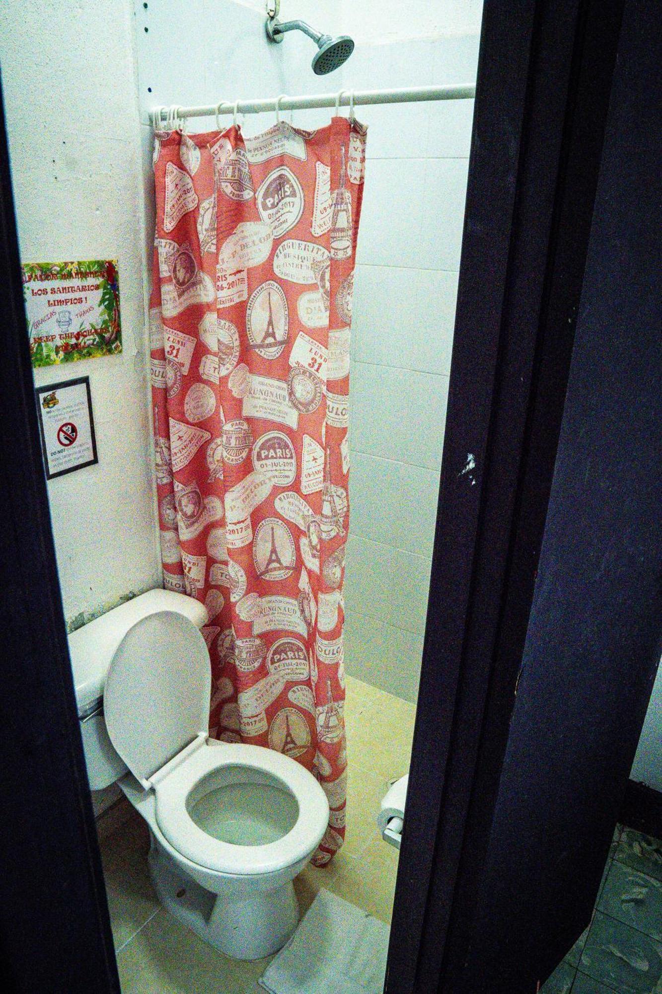 Eden'S Garden Hostel Panamá Esterno foto