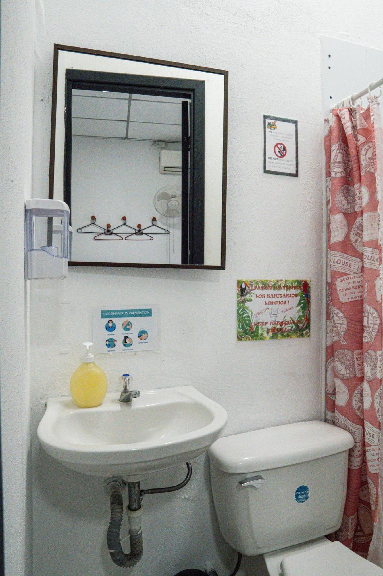 Eden'S Garden Hostel Panamá Esterno foto